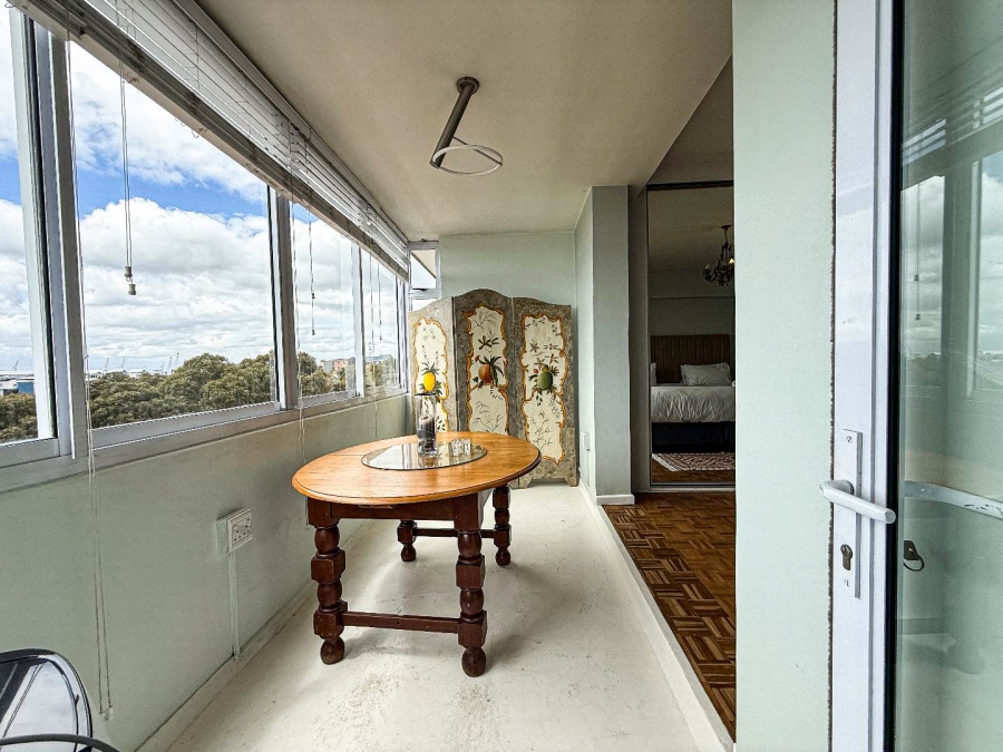 2 Bedroom Property for Sale in Green Point Western Cape